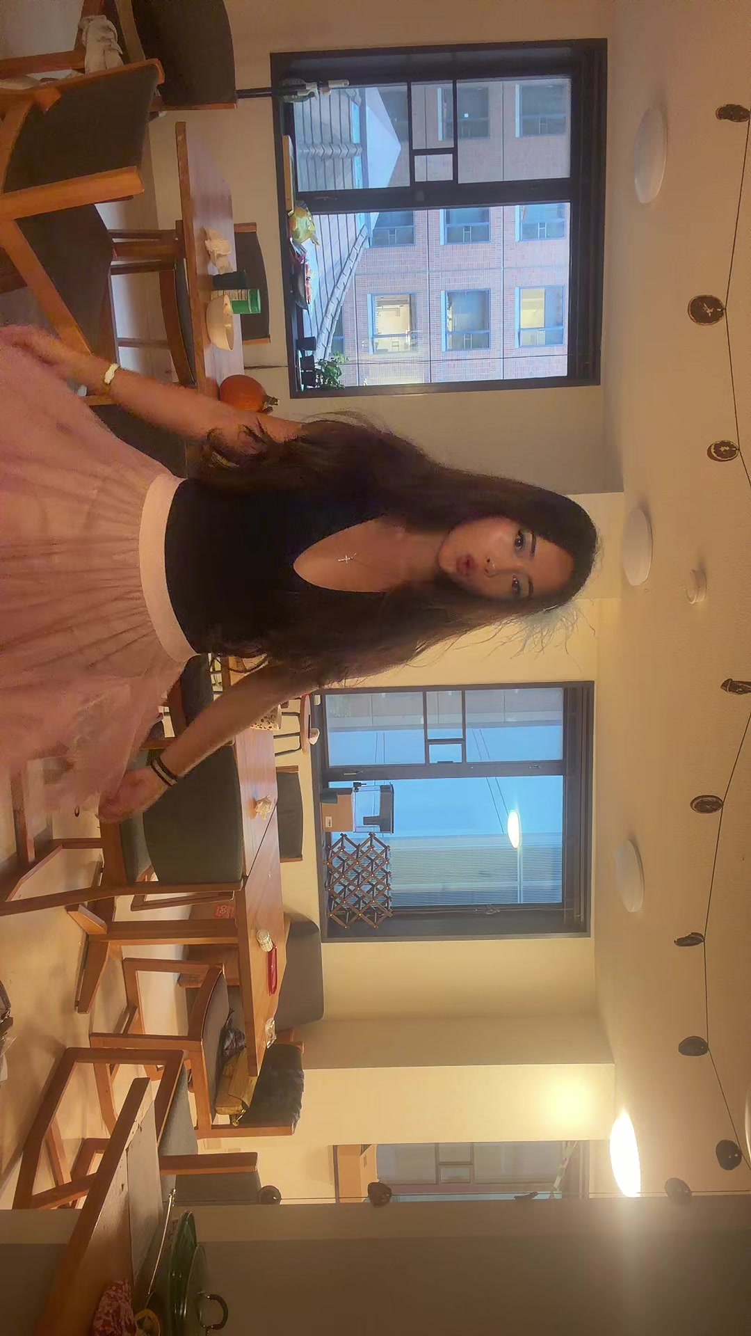@🧛&zwj;♀️
