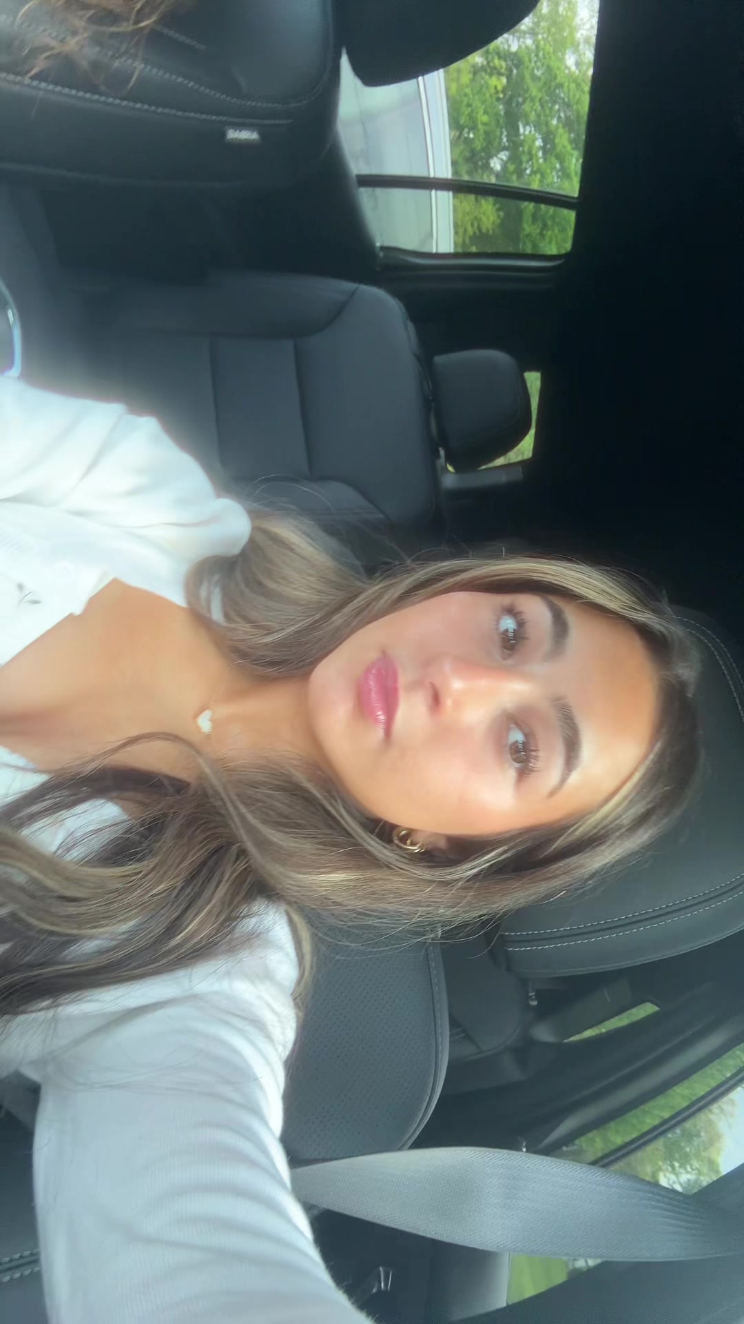 @🤫