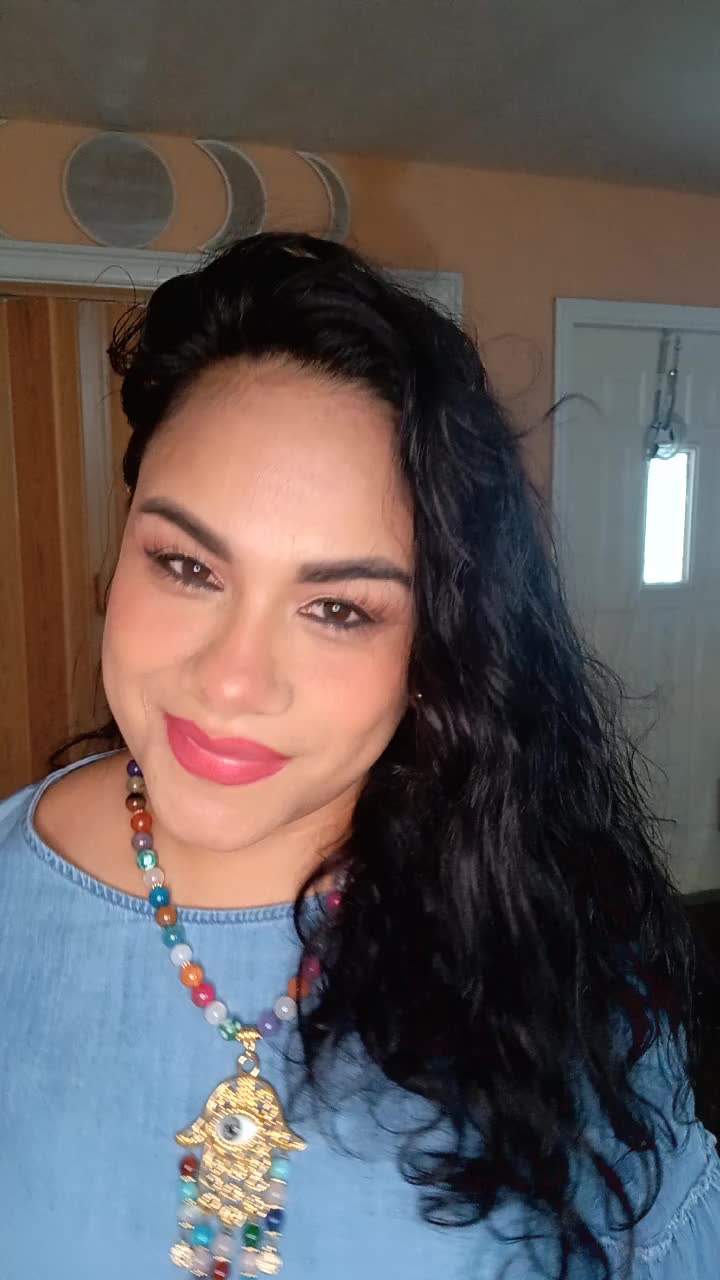 @Yoly   La Emperatriz👑🦋
