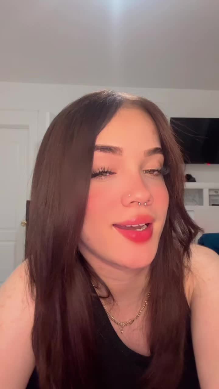 @✦ 𝑽𝒆𝒍𝒊𝒏𝒅𝒂 𝑵𝒐𝒗𝒂 ✦