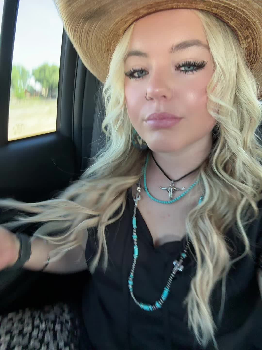 @🤠~Ash~🌊