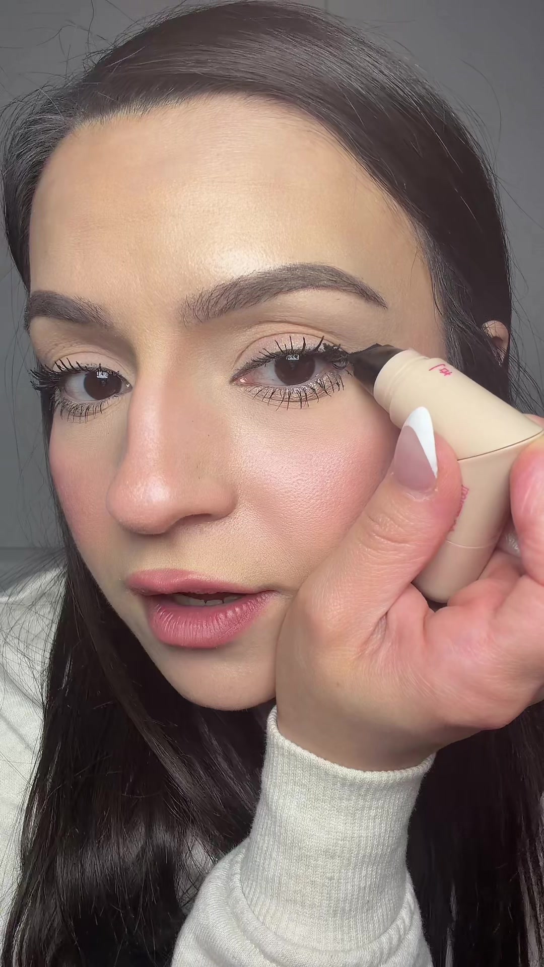 @Niveen نيڤين