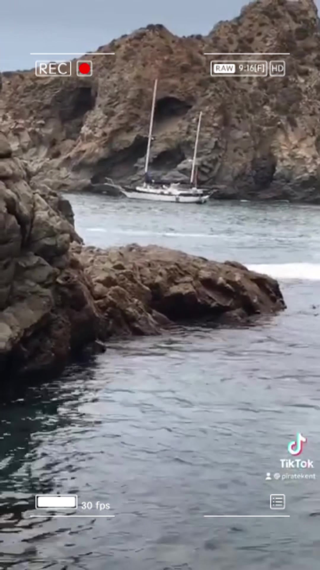 @PirateKent🏴&zwj;☠️