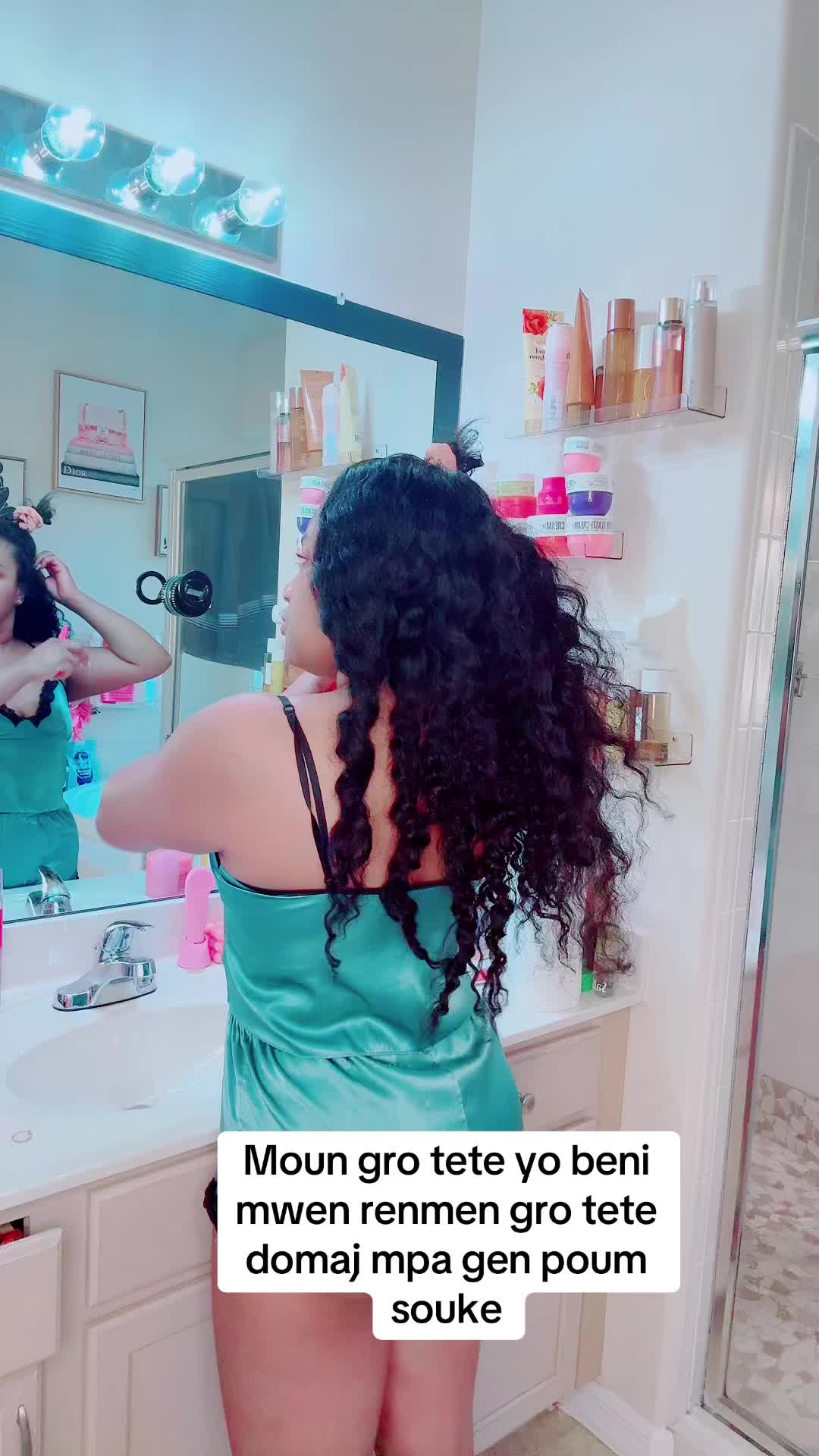 @Sandrias Vasquez