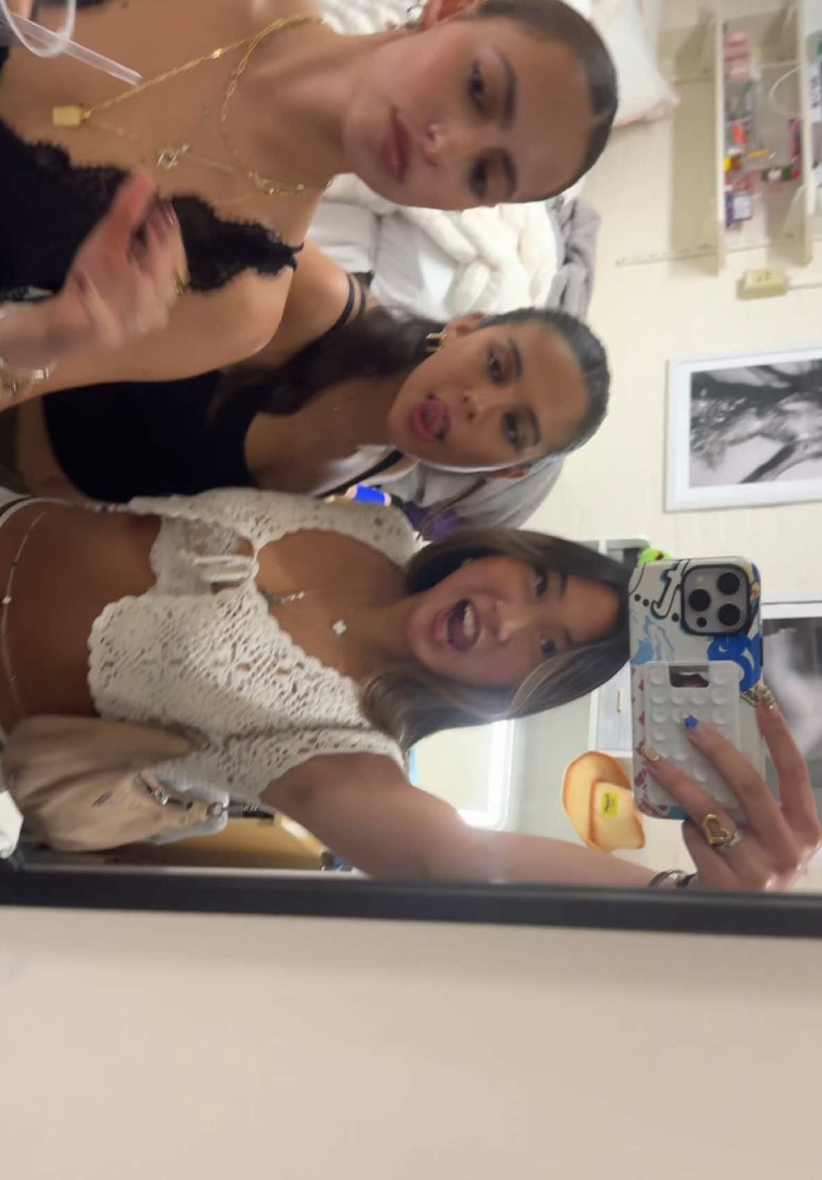 @dillyn kim