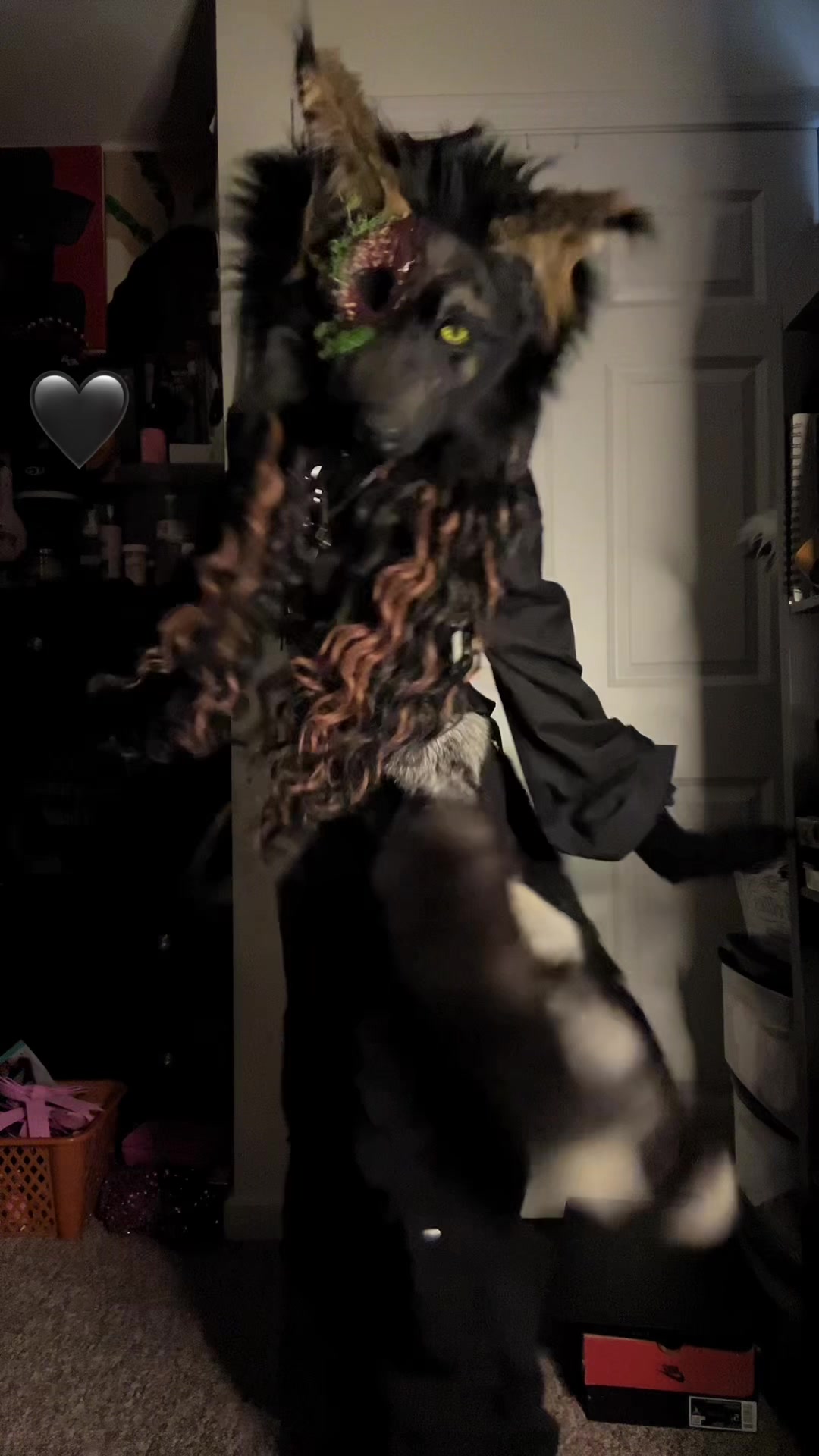 @🖤｡ &Oslash;₦ɎӾ ｡🖤