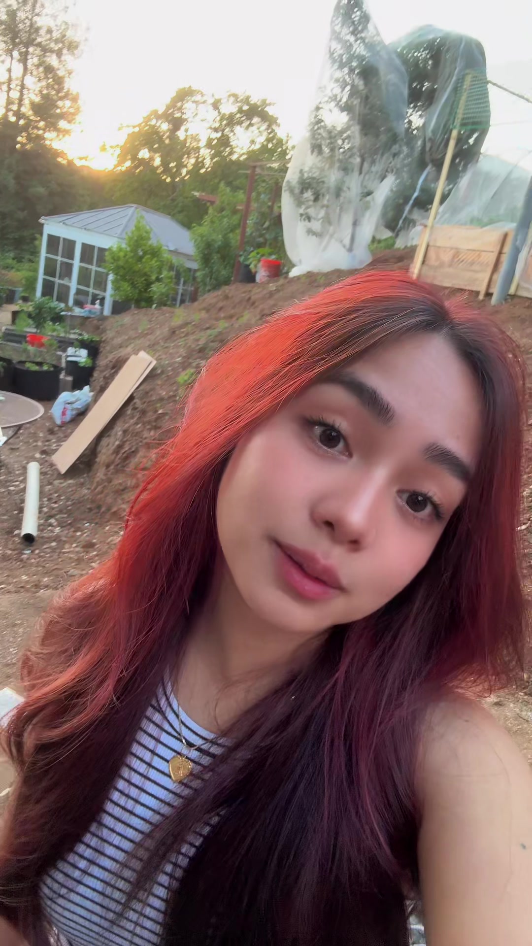 @Ana