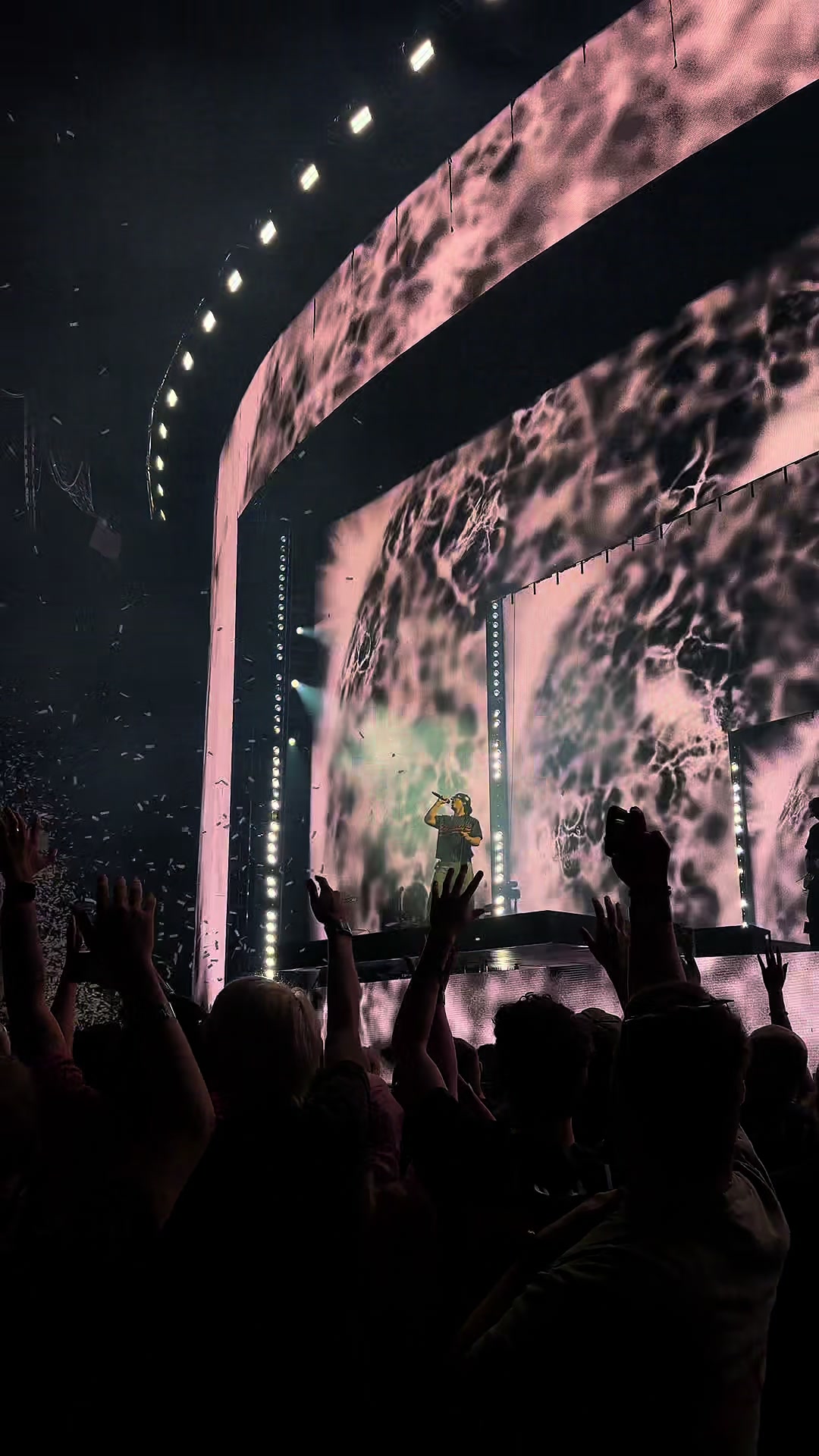 @Moda Center