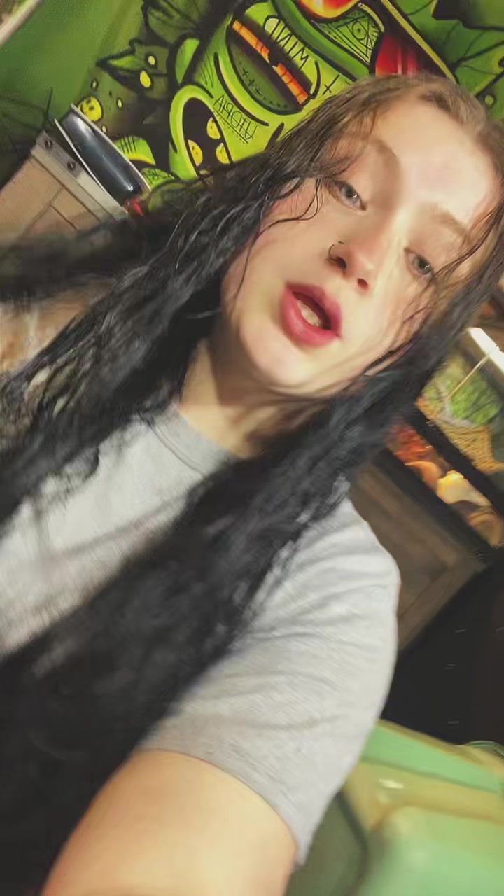 @KRISLYN<3