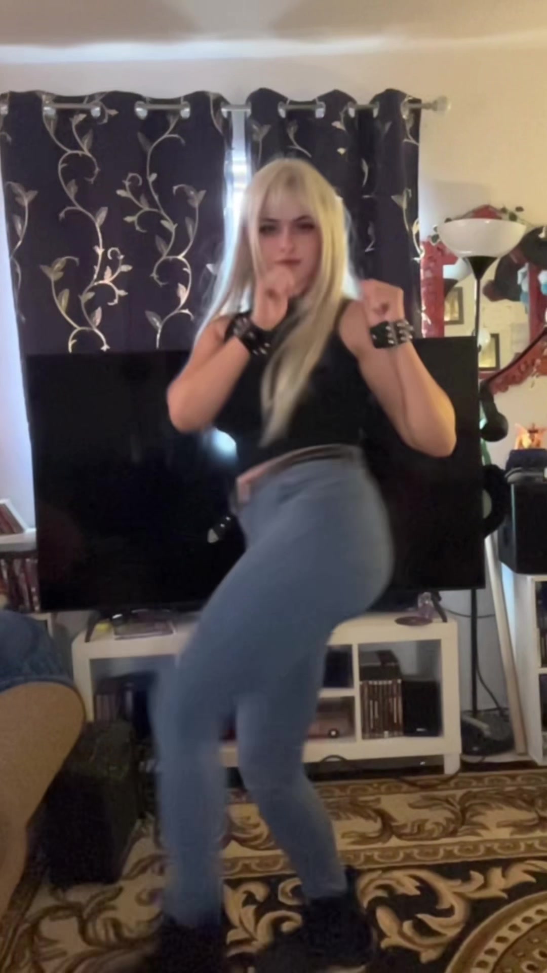 @Kelekaloko