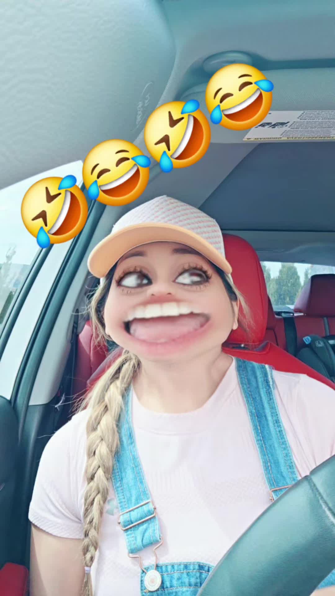 @Noemi Castro