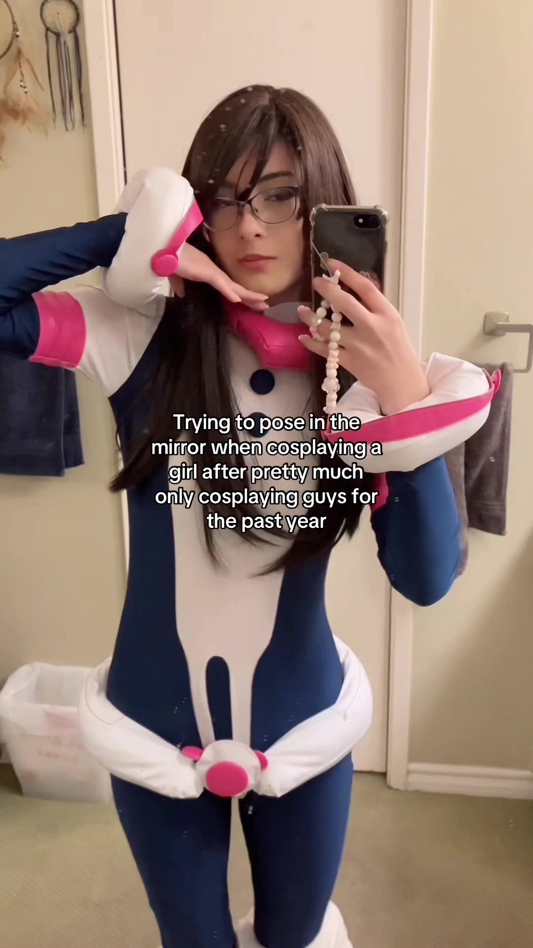 @random_cardboard_box
