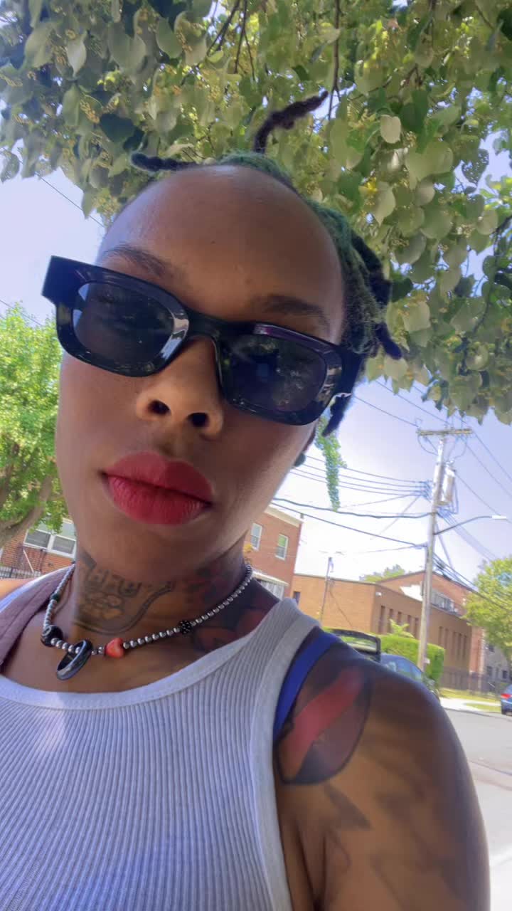 @MsStandonBizness369