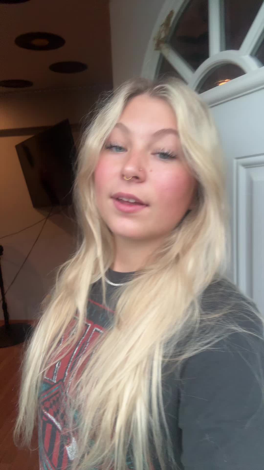 @kennyyyybb