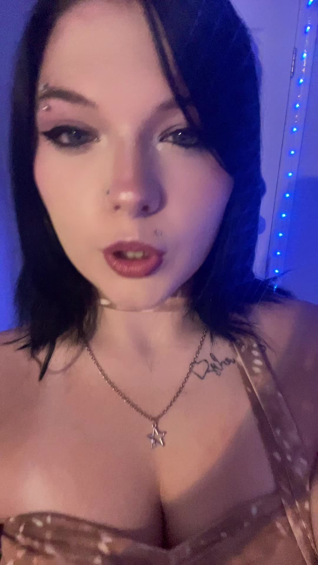 @Evy💋.