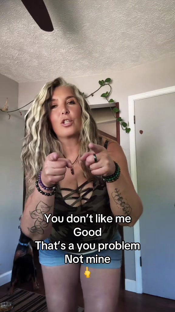 @JulieMarieRiggs