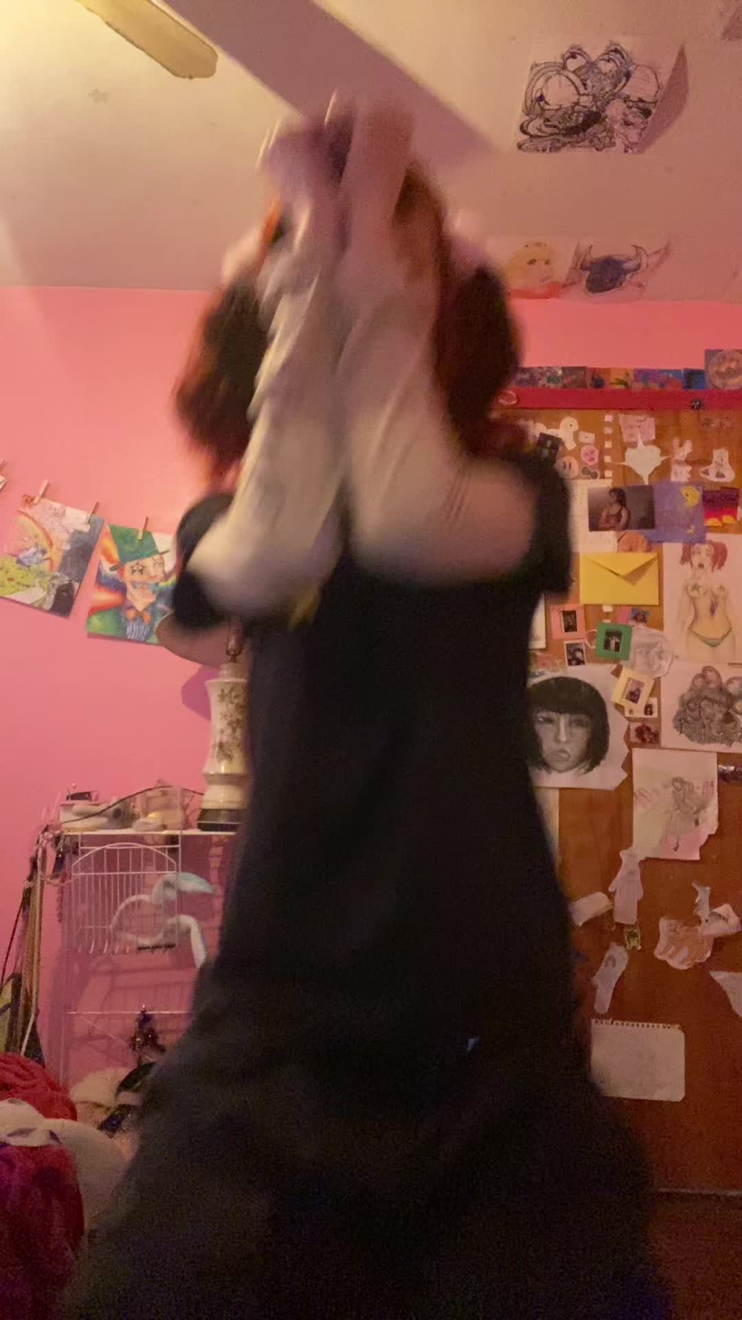 @z0mbat