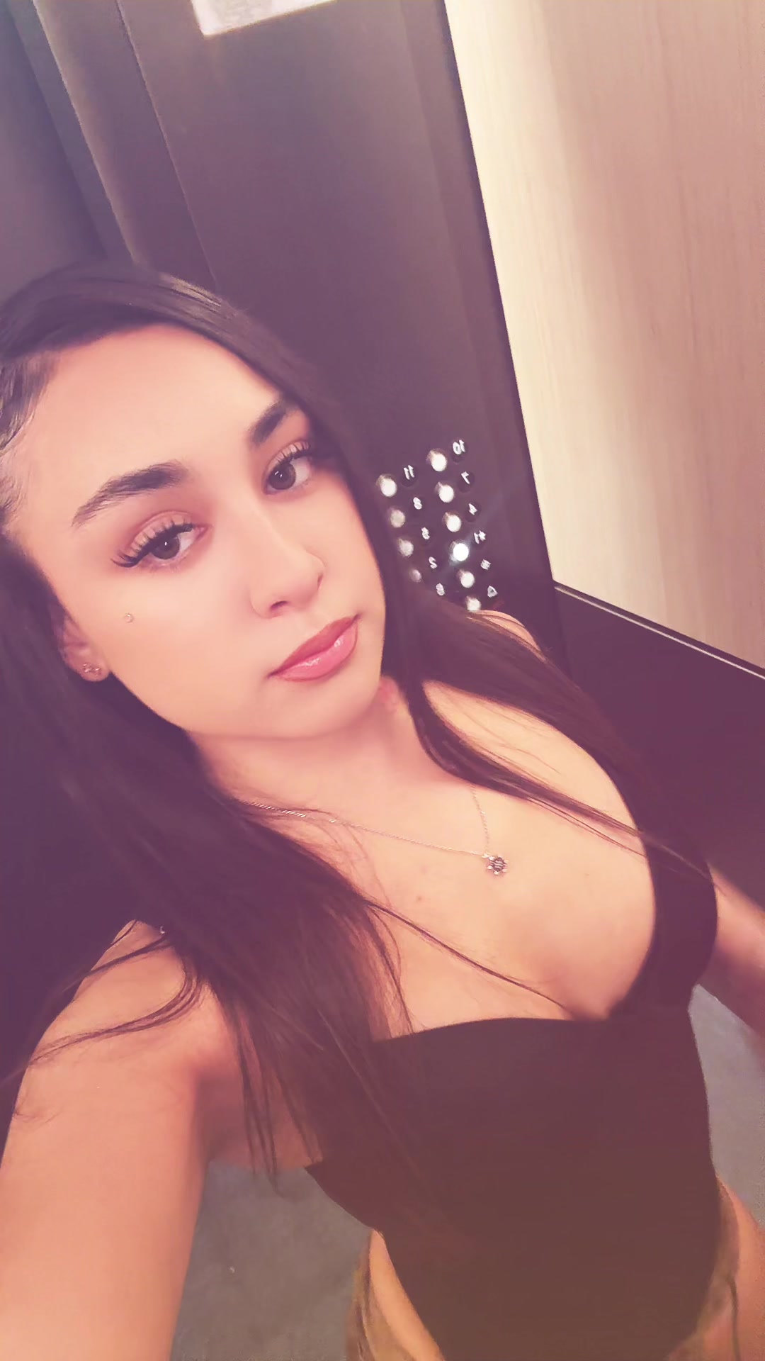 @anyssaac