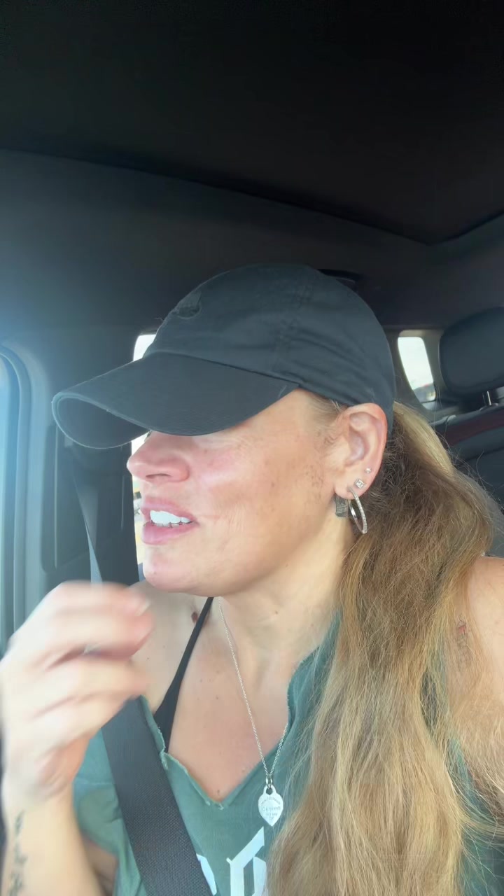 @lynnielivesincolor