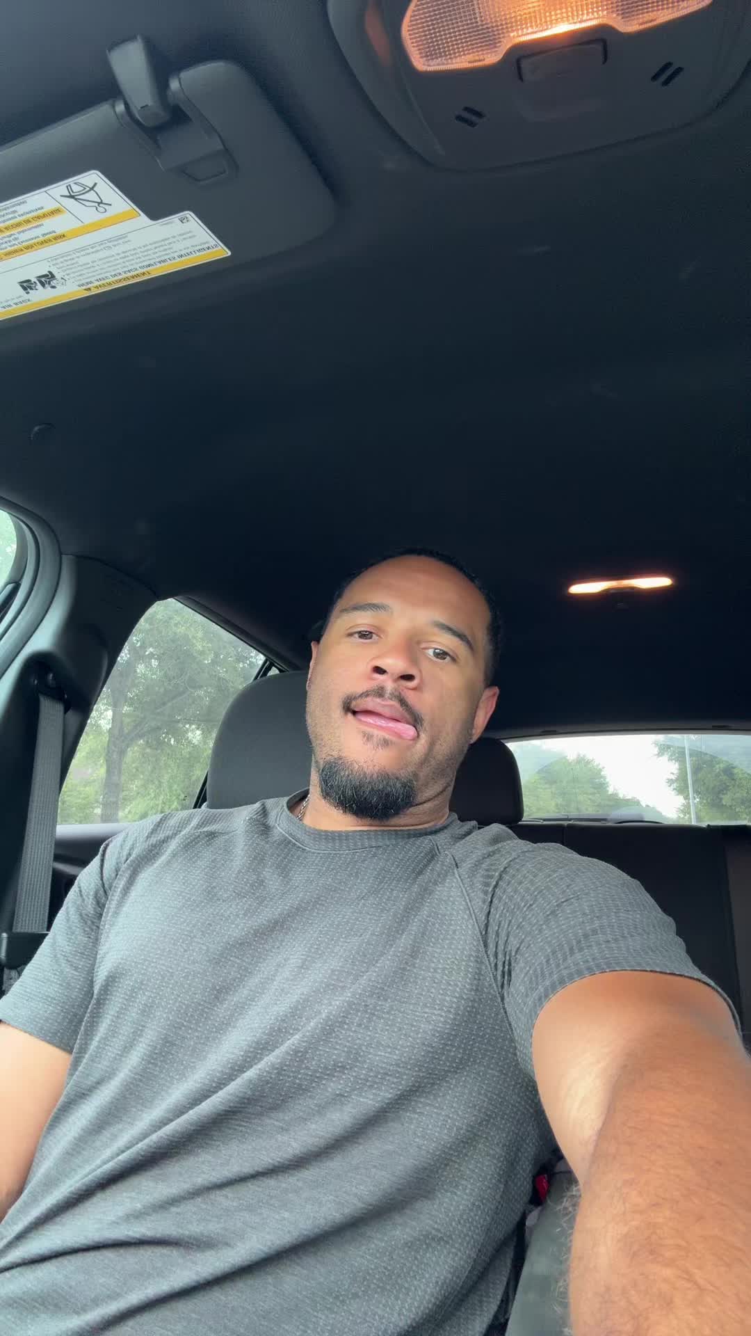 @camready_