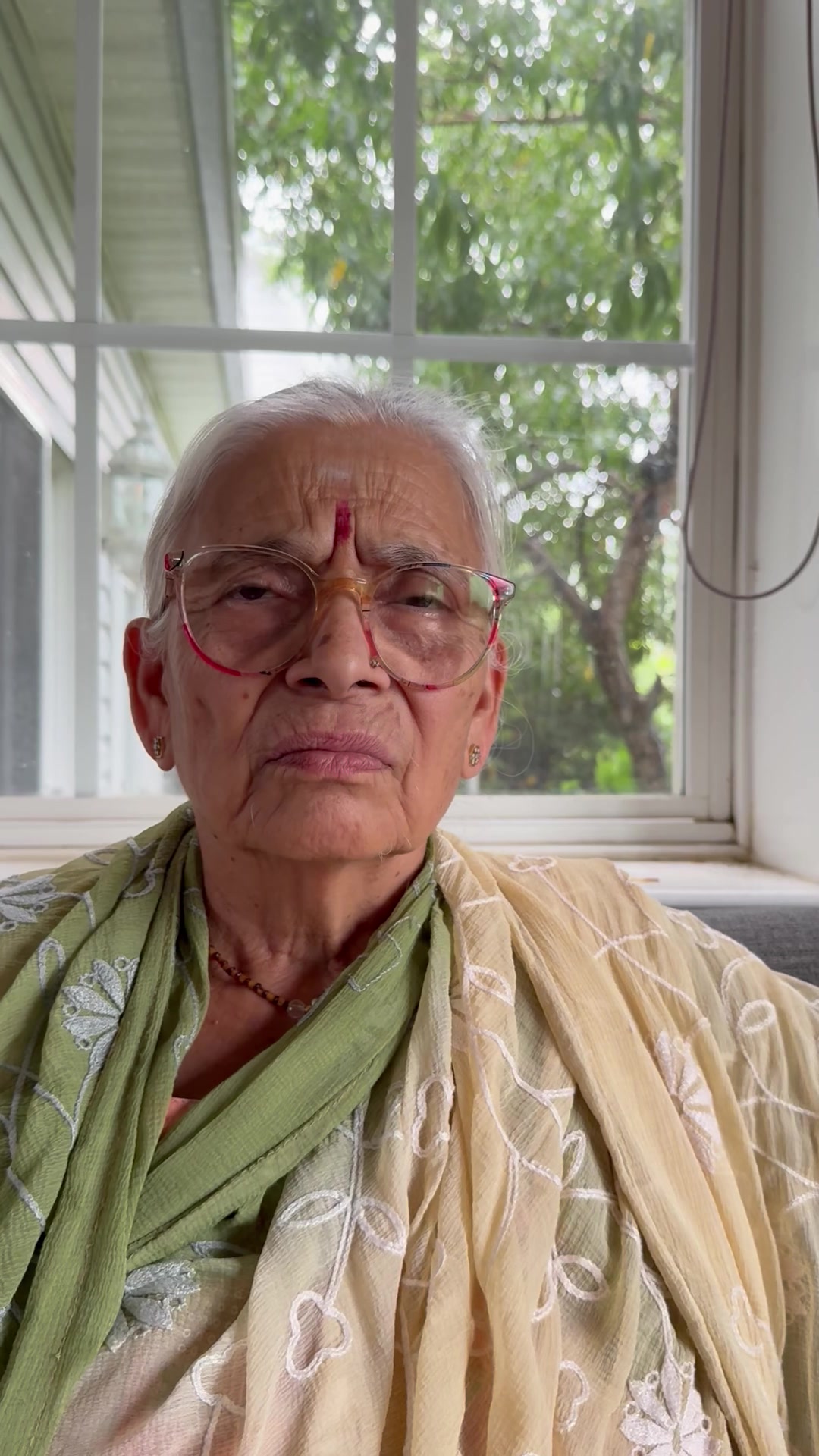 @आमा र जग्गुदिदी