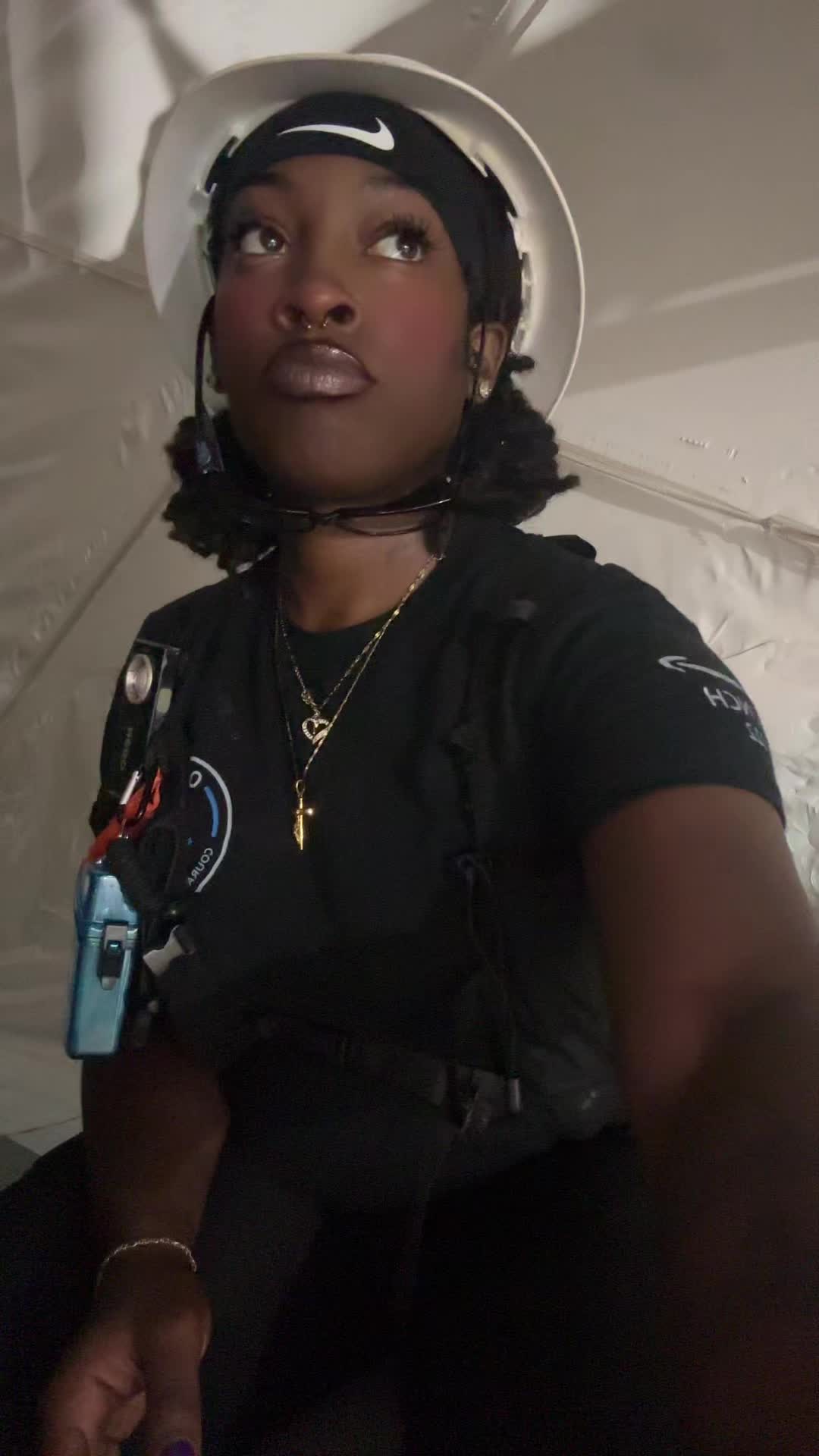 @La'Nae Bae