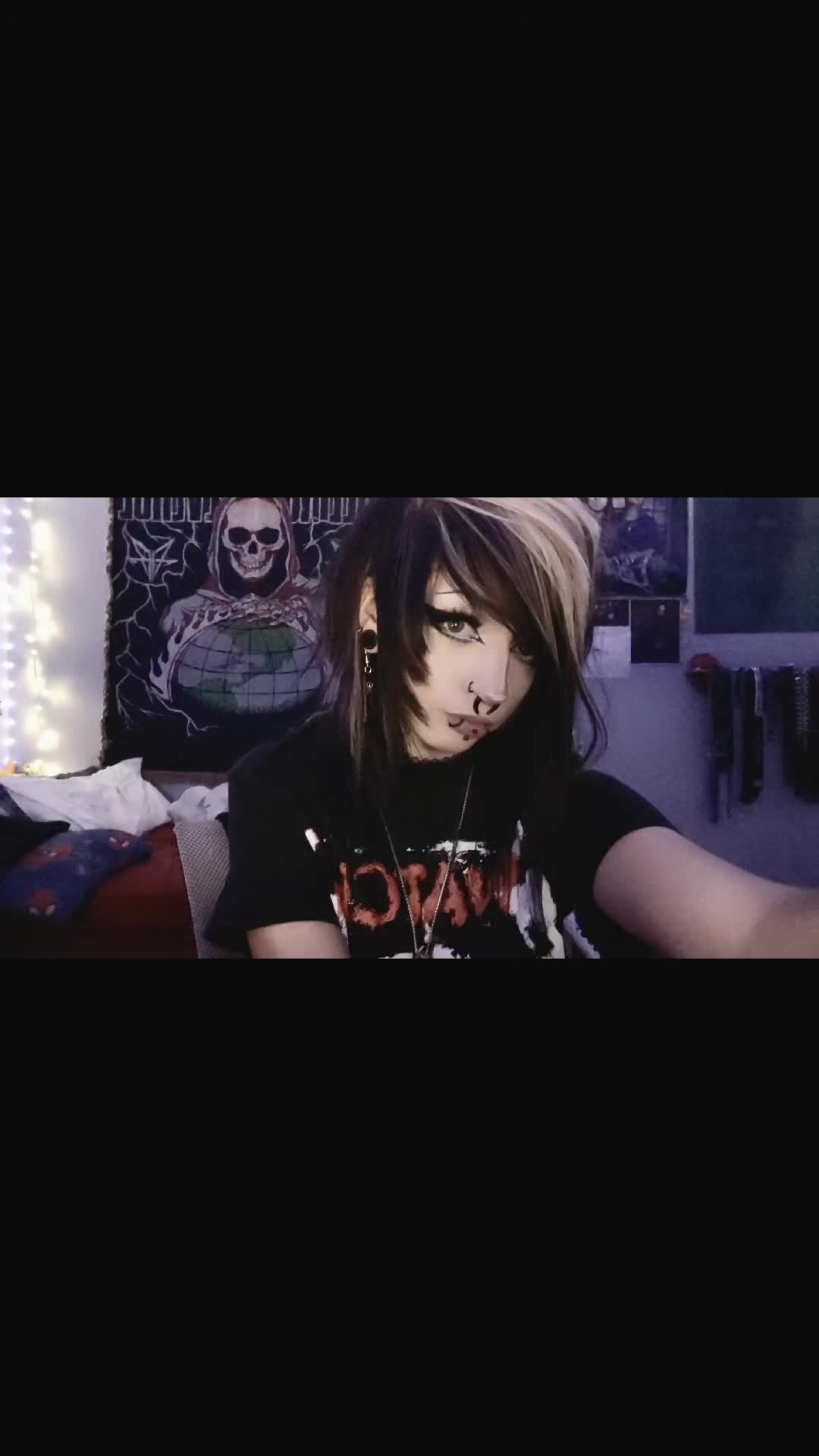 @carleigh curse 🕸️