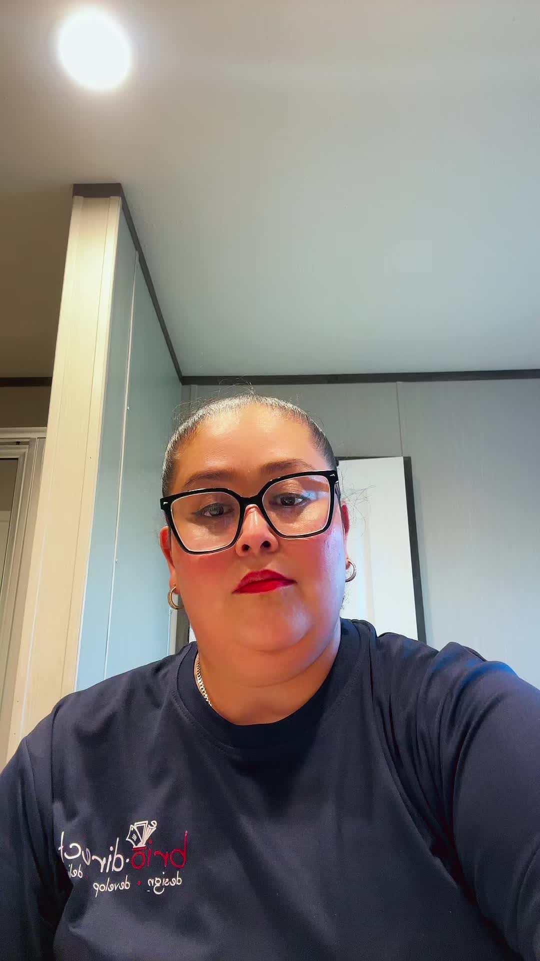 @Yuri L&aacute;zaro
