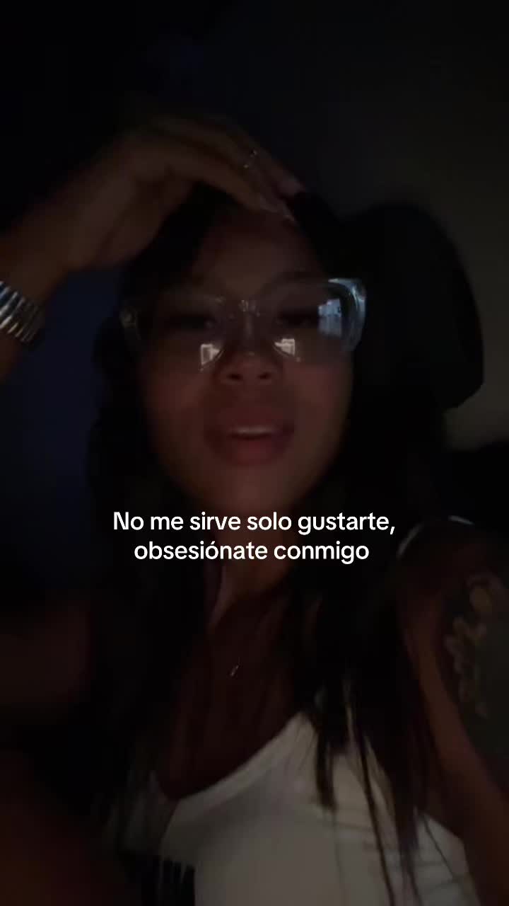 @Kely🇨🇺