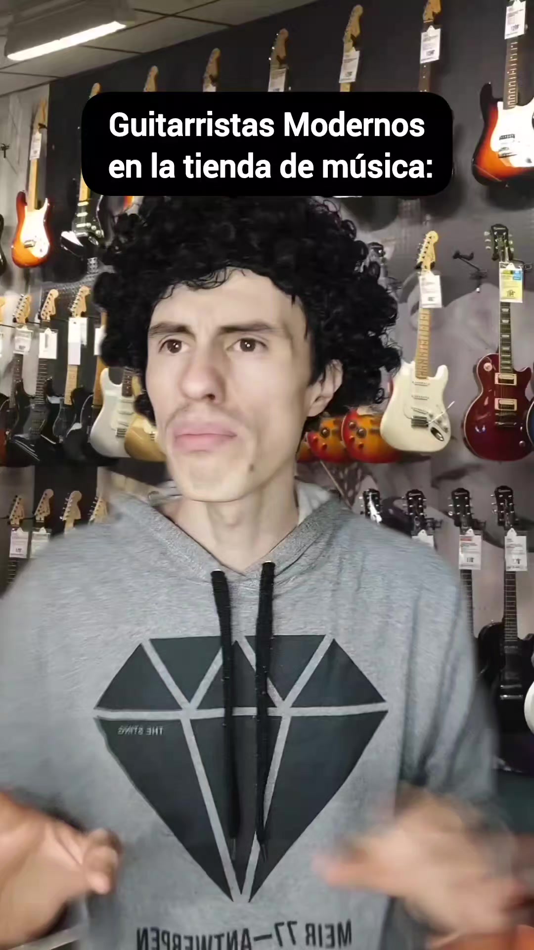@Suena like Lucho