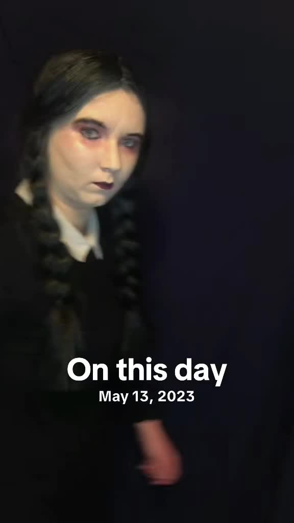 @Wednesday Addams Cosplayer🖤