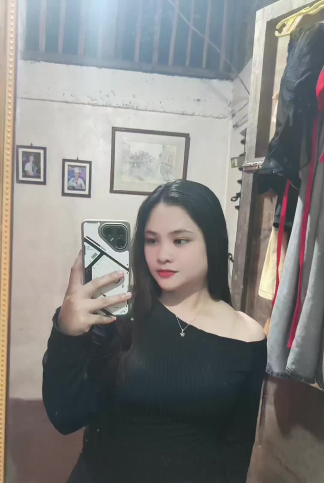 @Rhaine_🌧️❤️