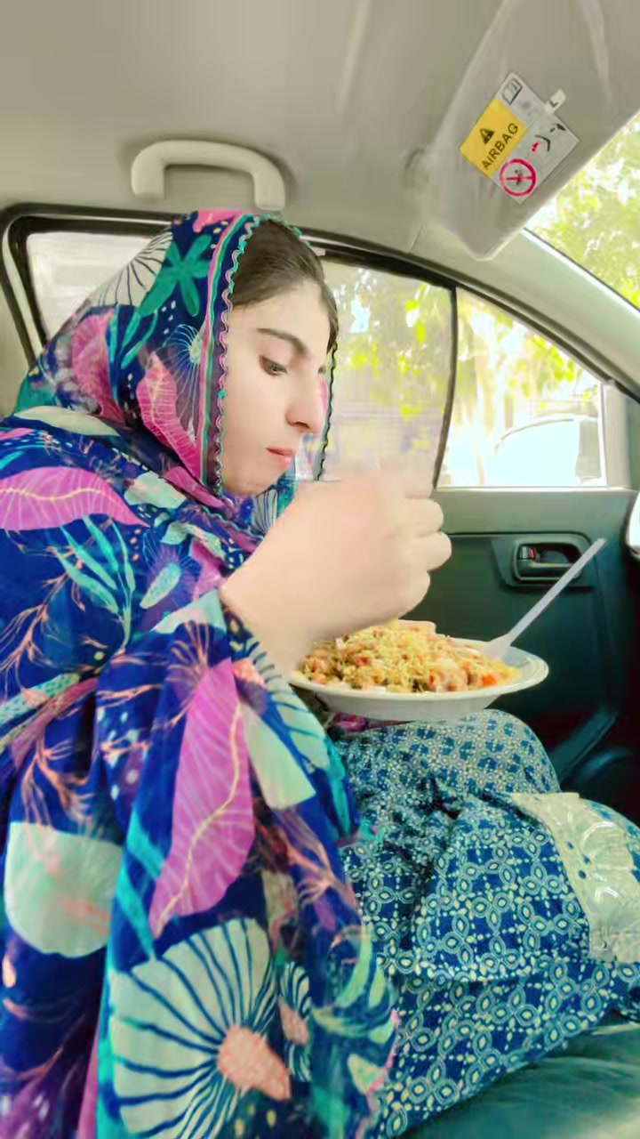 @sania khan
