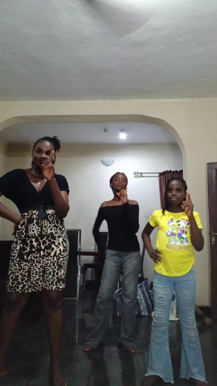 @NNEWI NATURAL HAIR STYLIST