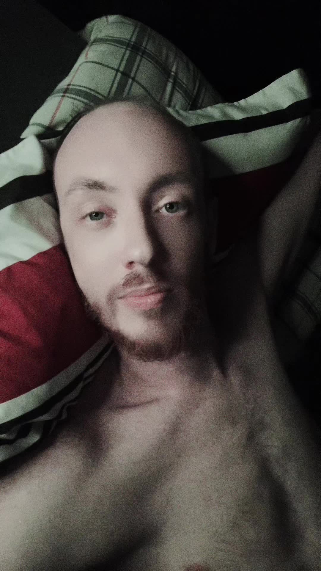 @AJN_529