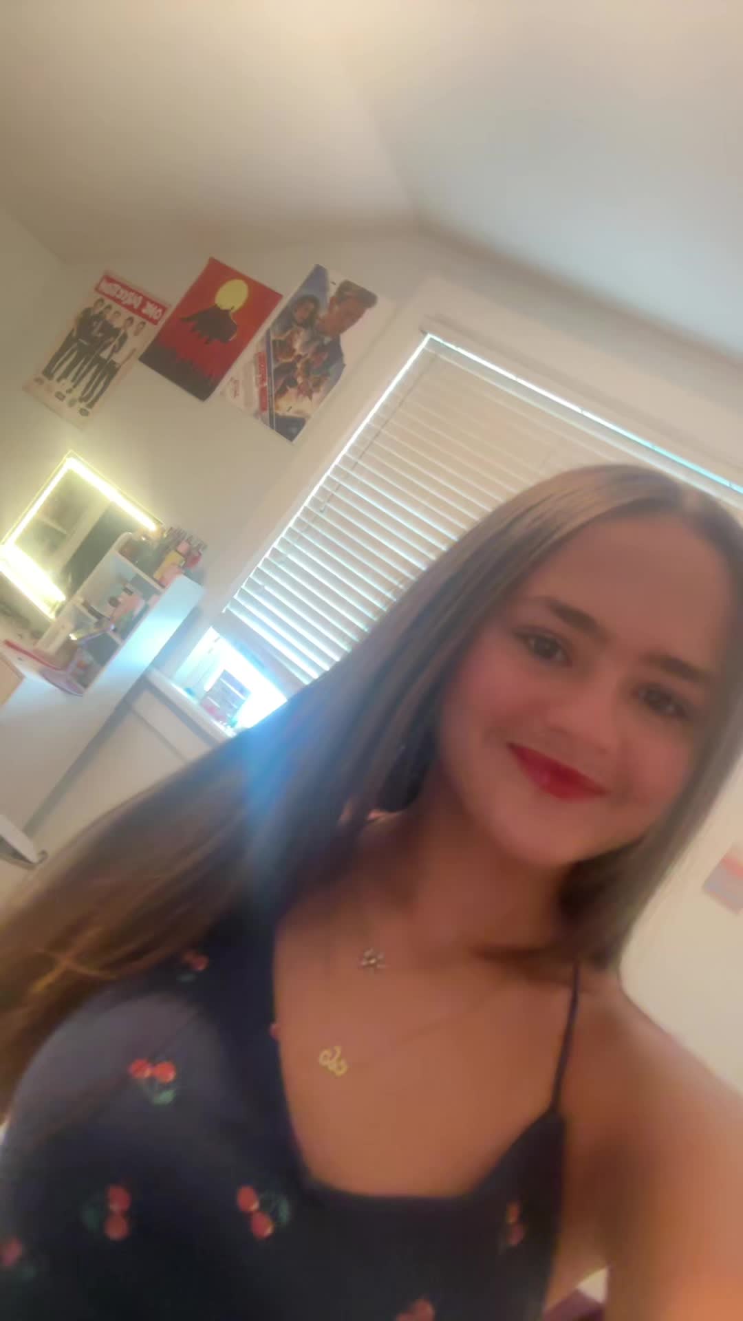 @🎱💋🥂🐆🪩🍒🍾