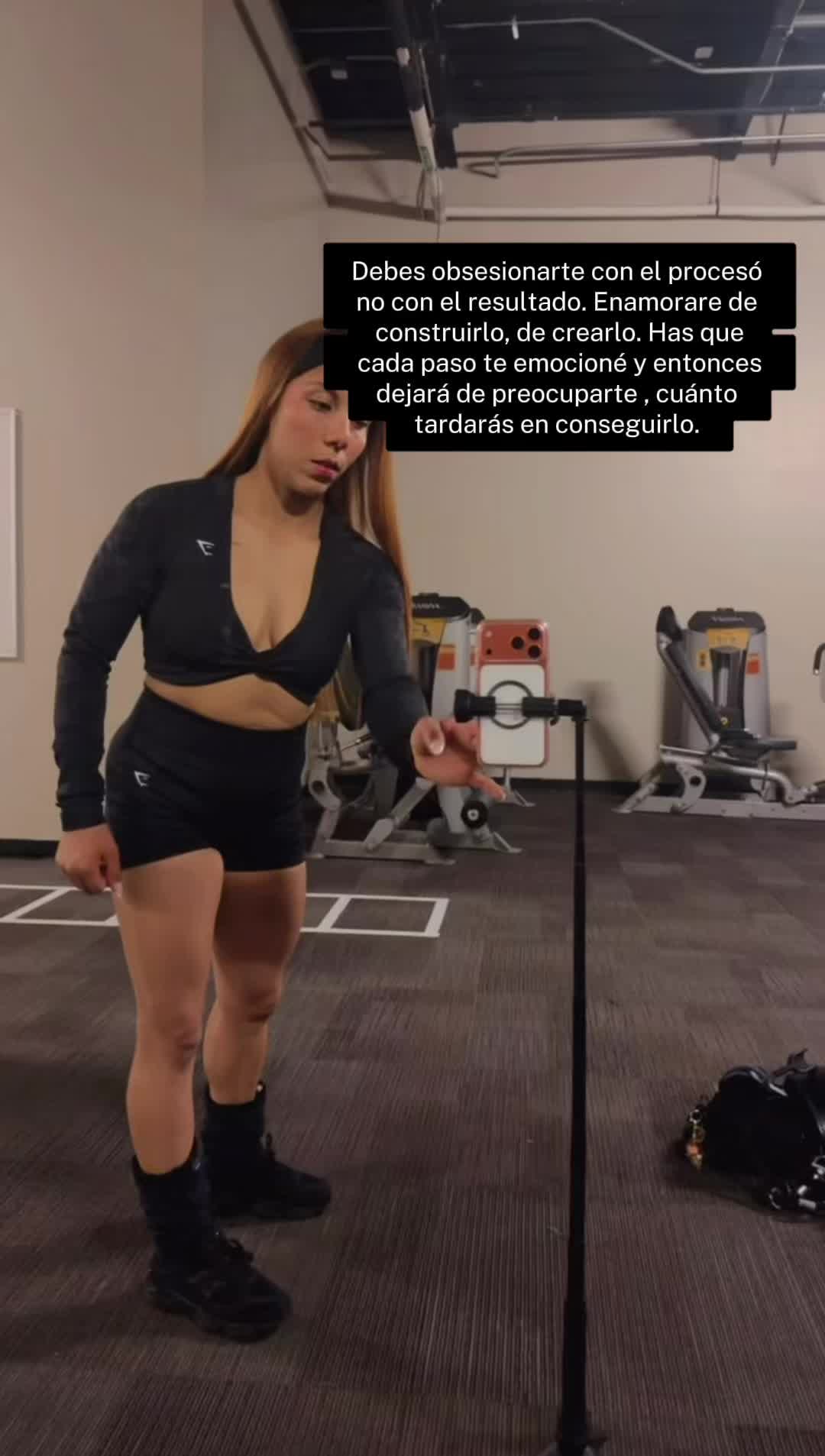 @AlexiaMiranda