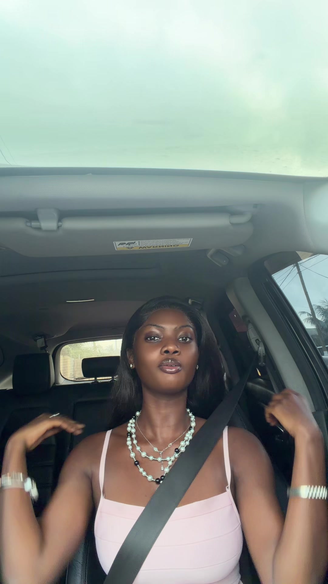 @ewuramabiney_