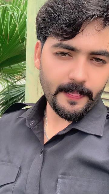@🙈رومینٹک لڑکا💋