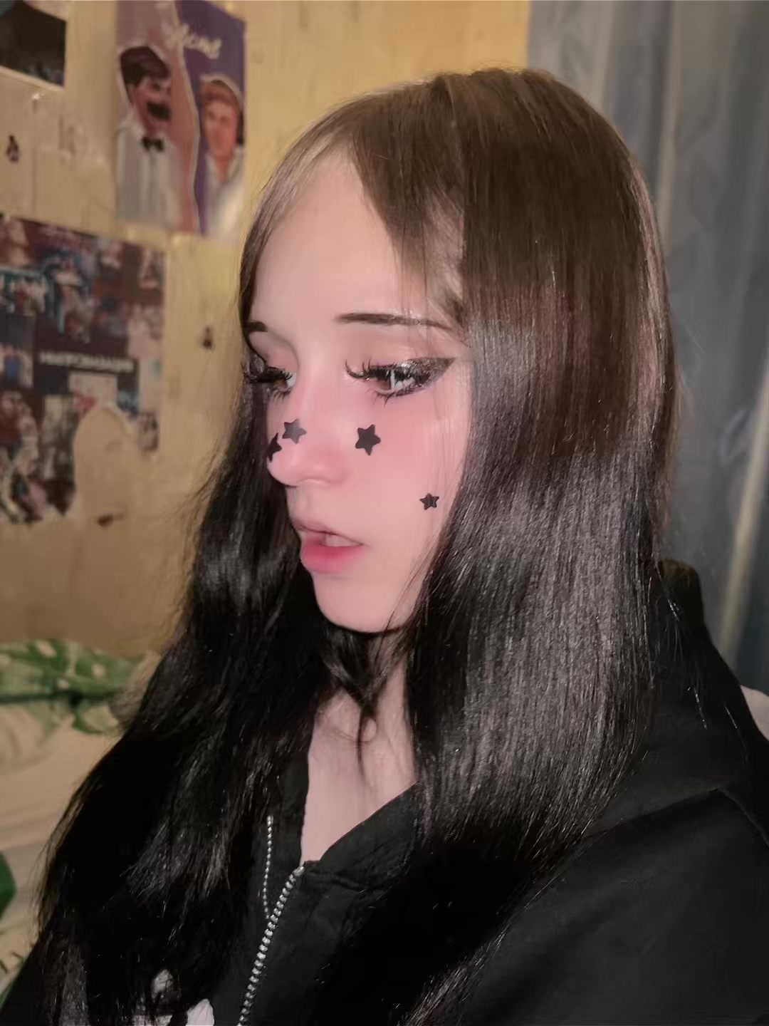 @даша