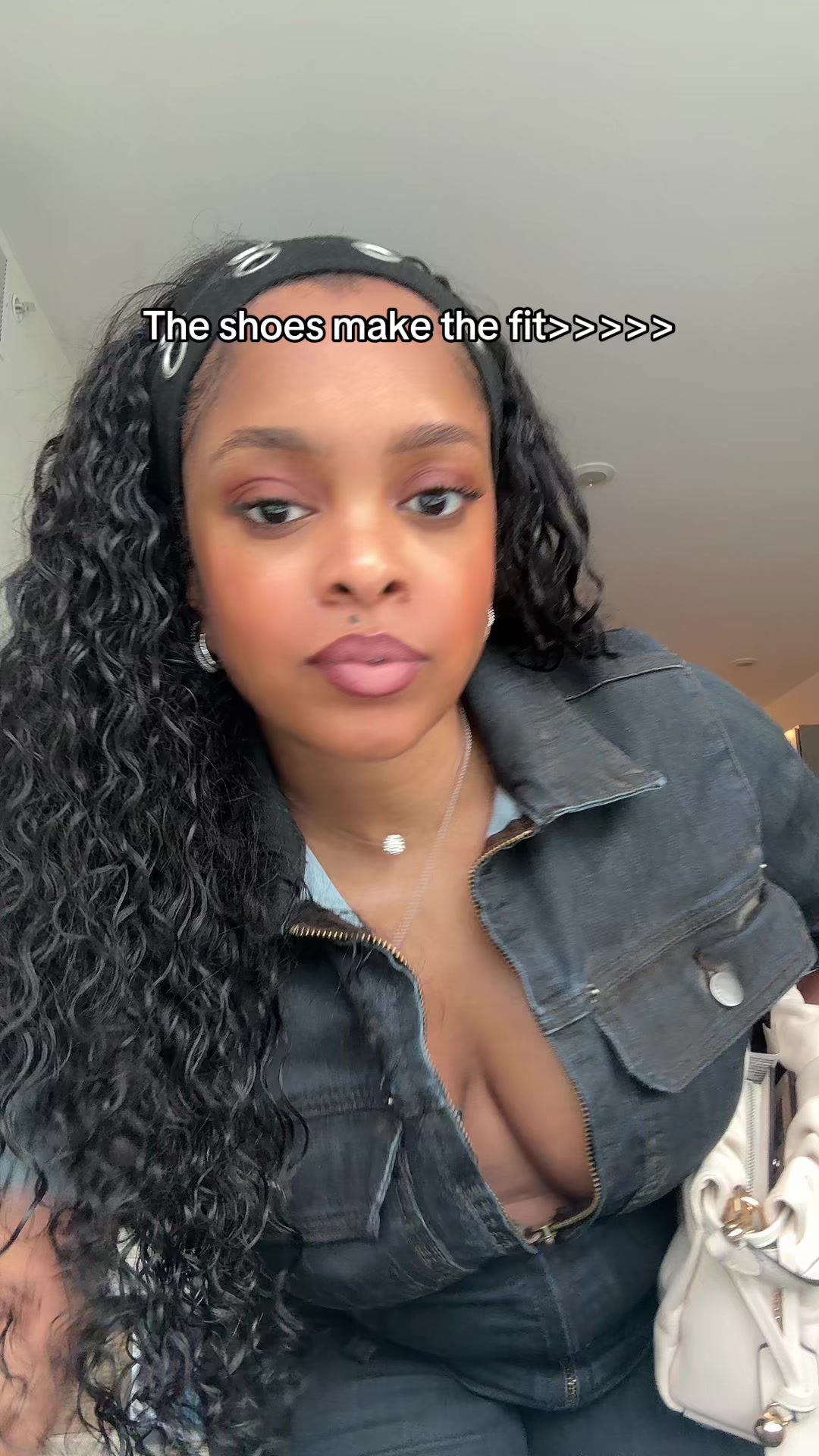 @Nikia J. | Style & Beauty