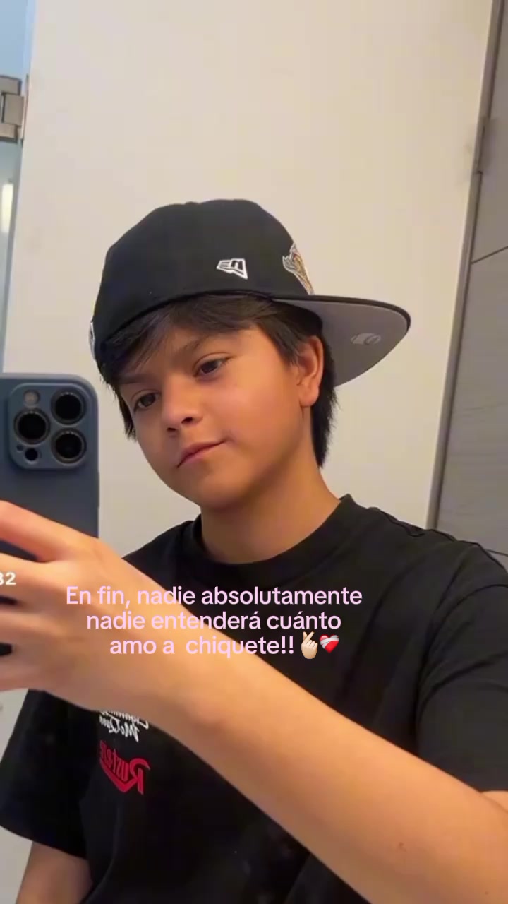 @𝓬𝓪𝓻𝓸𝓸𝓸 🫰🏽