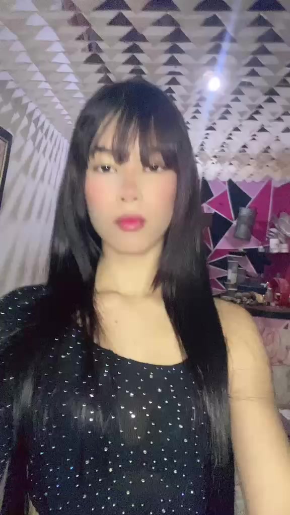 @Val🫠