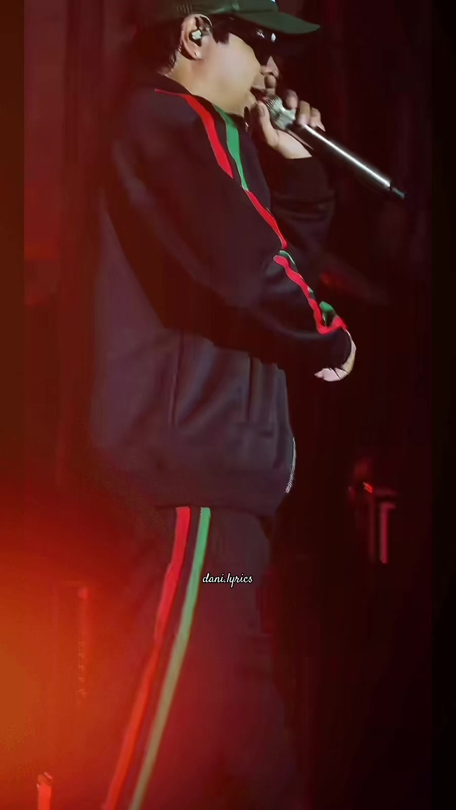 @dani_lyrics🎶