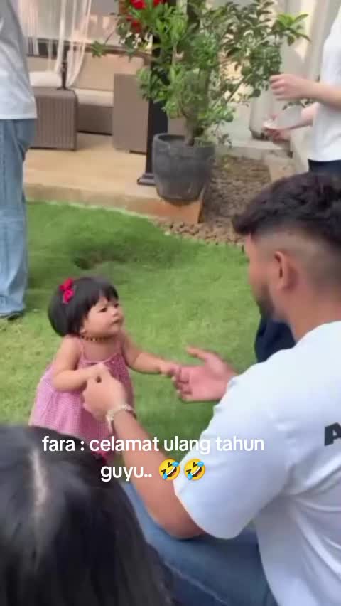 @F_MEDIA