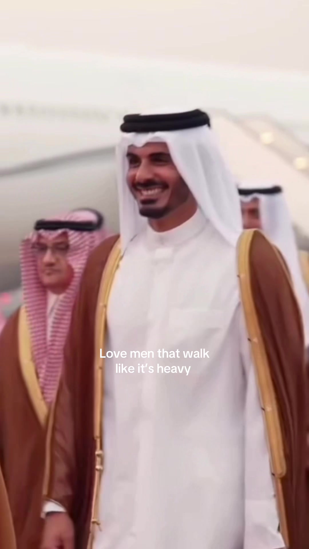 @𝒦