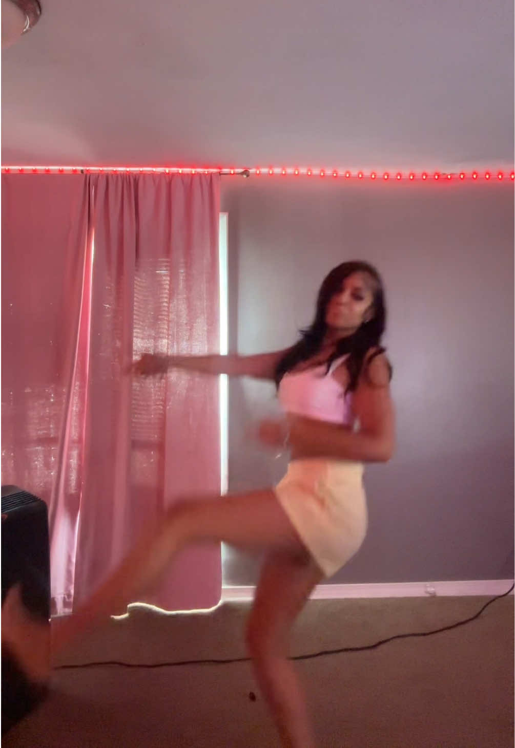 @￶