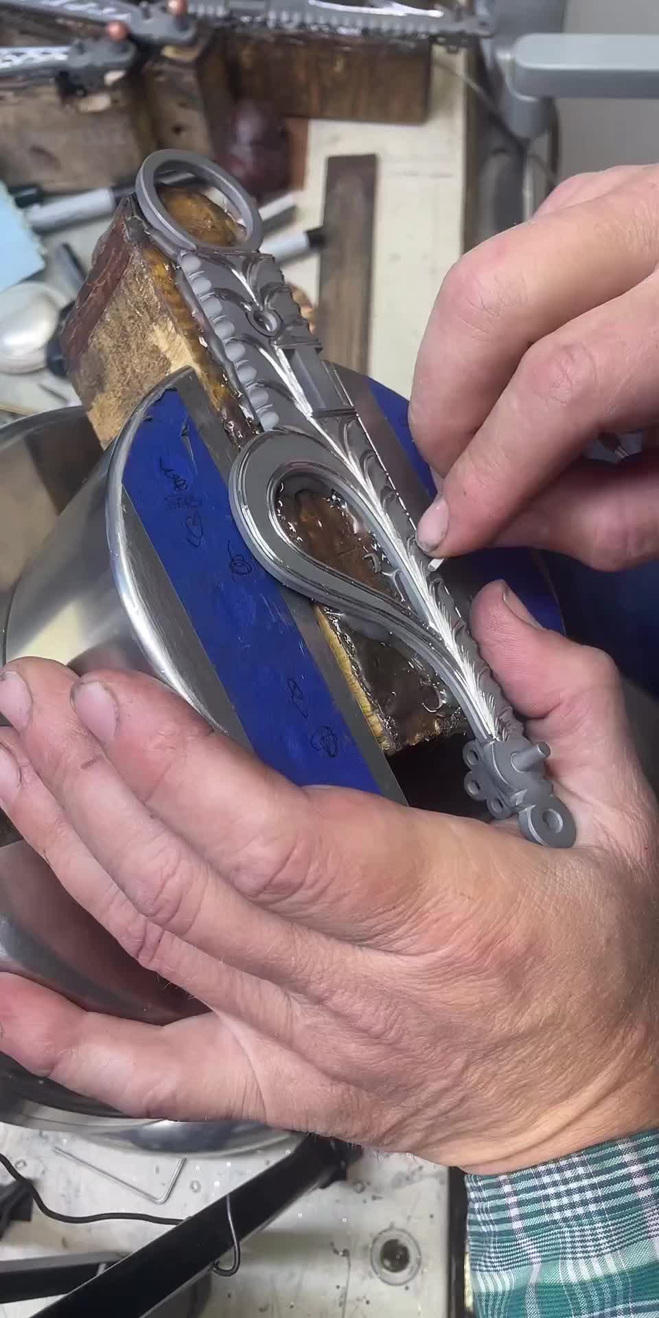 @JGullion.bits