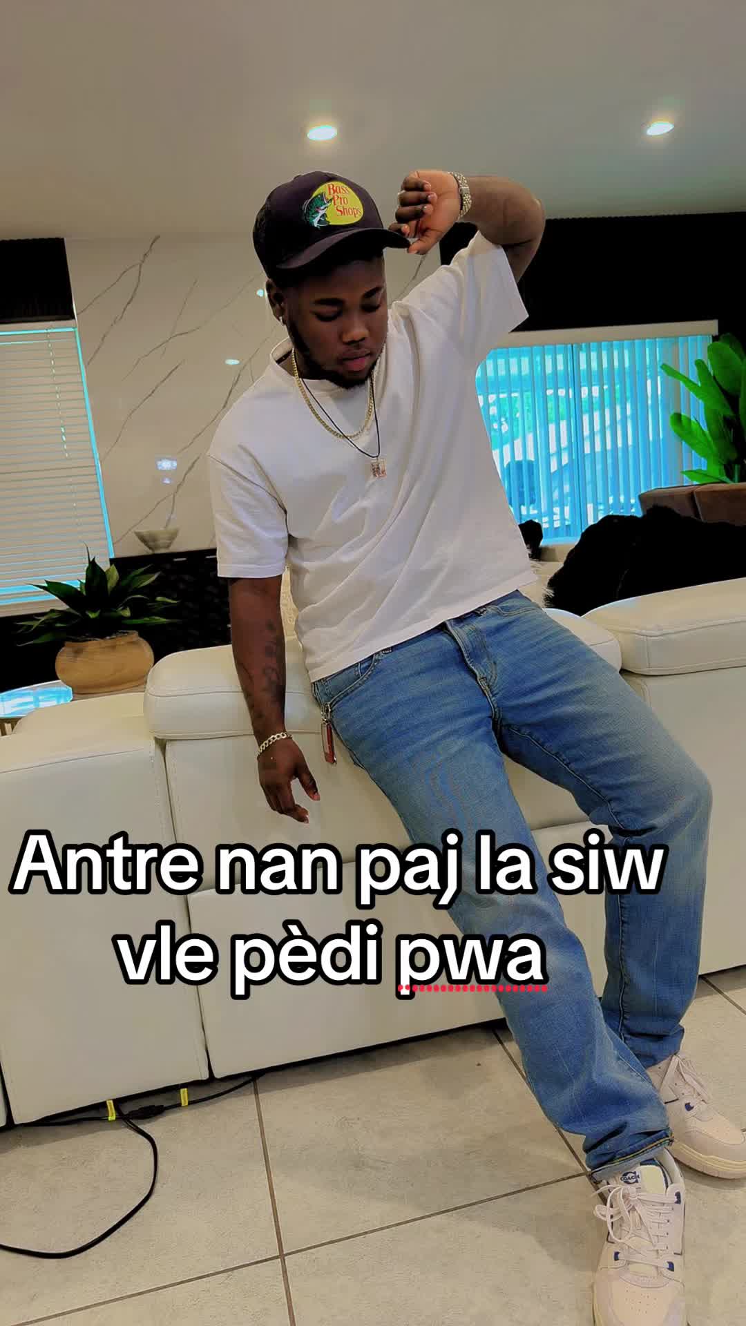 @Jay Neg Piki A KARJOA