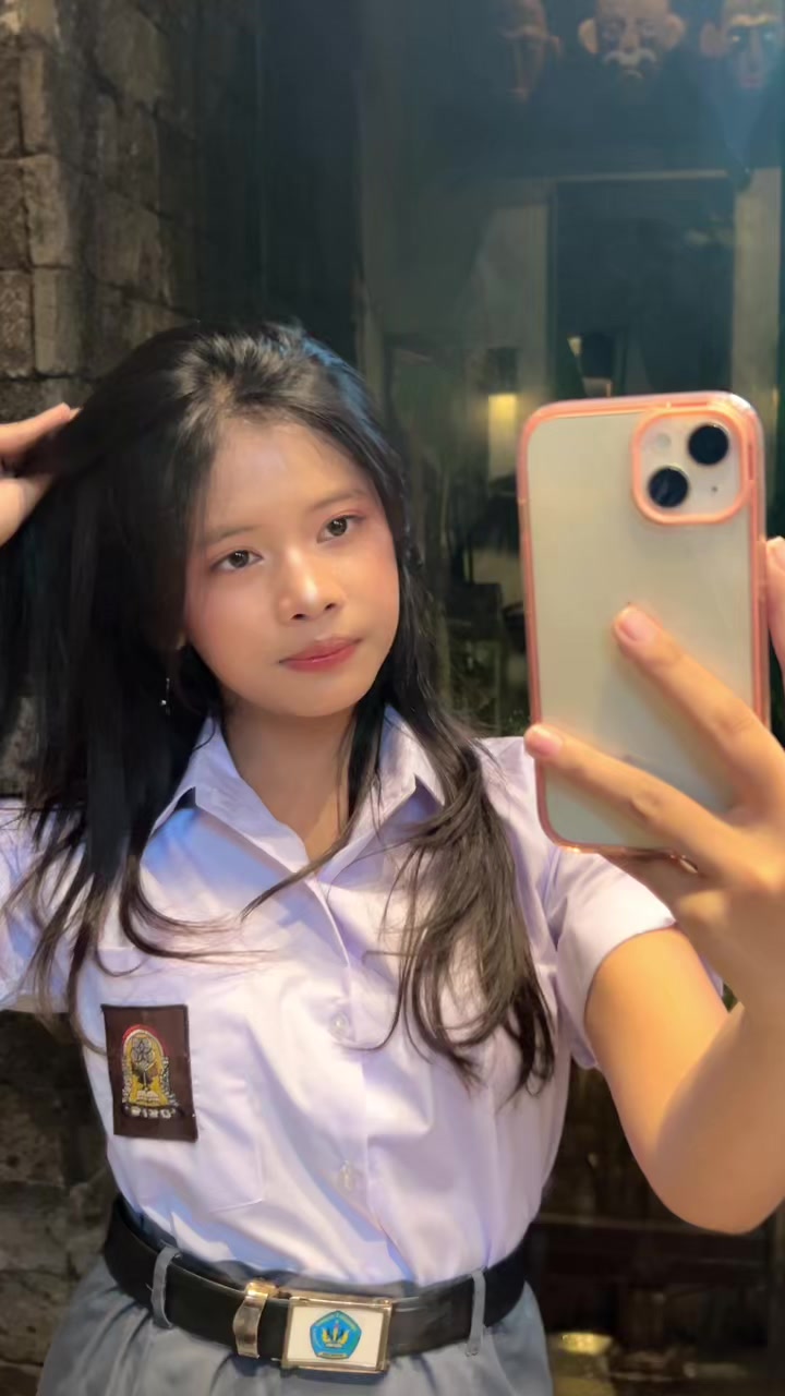 @Dheaalmaira